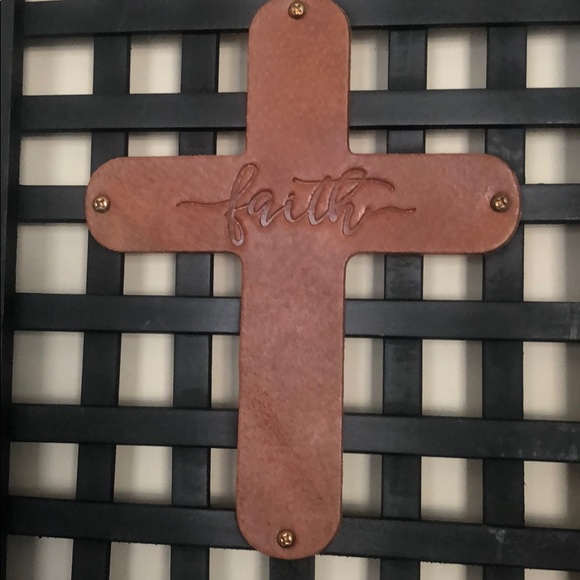 Faith cross - Picture 2 of 4